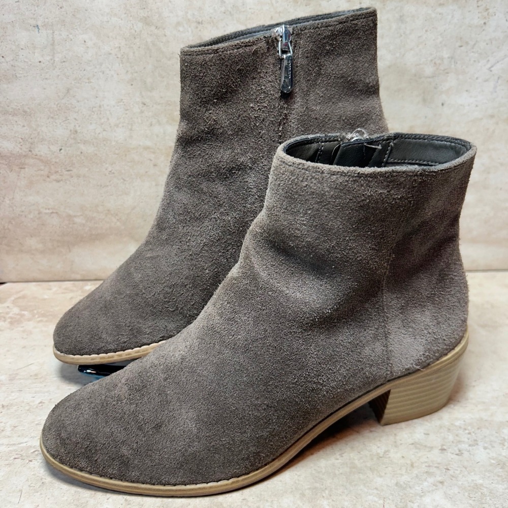 Clarks Womens Suede Ankle Boots Taupe Grey Side Zip Block Heel 26121763 Size 7 M
